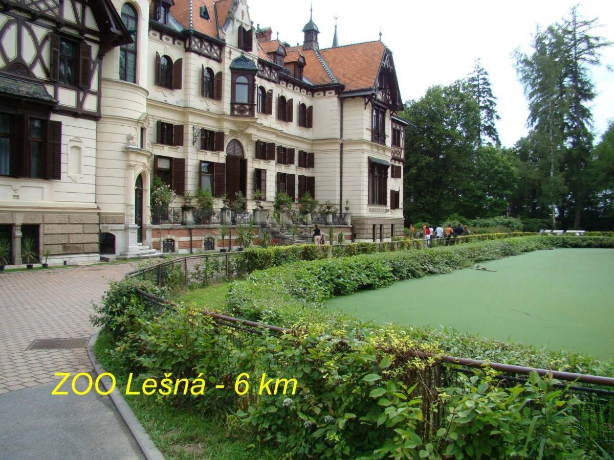 Retro vila , ubytování jen pro české občany Slušovice Exterior foto